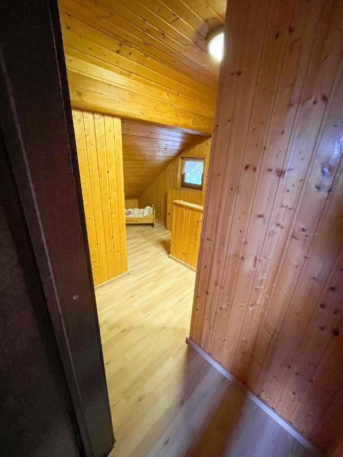 יסניצה Dwarfs Cabin Overlooking Julian Alps Near Bled מראה חיצוני תמונה